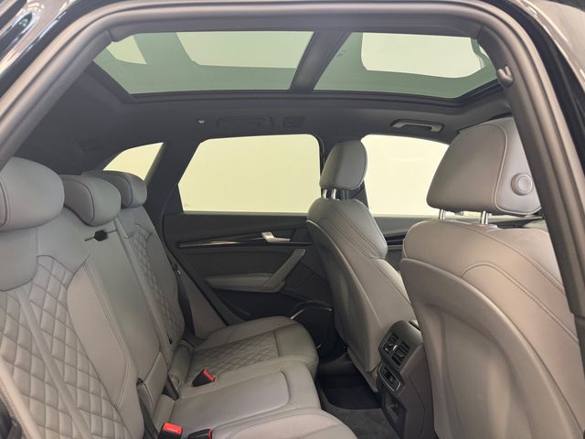 Image for 2025 Audi Q5 50 TFSI e 299HP S tronic quattro S Line