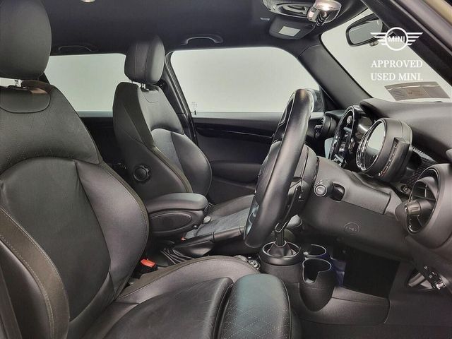 Image for 2019 Mini Cooper 5-Door Cooper S Sport