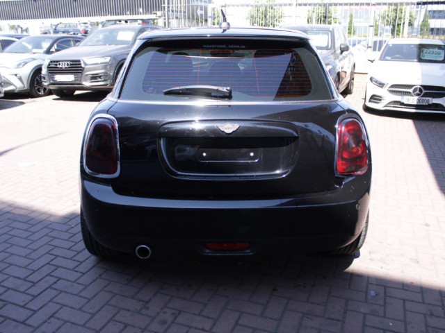 Image for 2021 Mini Cooper 1.5D 5DR HATCHBACK AUTOMATIC // WITH ONLY 81, 000 KM'S // BUY WITH CONFIDENCE AA AND SIMI APPROVED DEALER 2026 // FINANCE ARRANGED // ALL TRADE INS WELCOME //