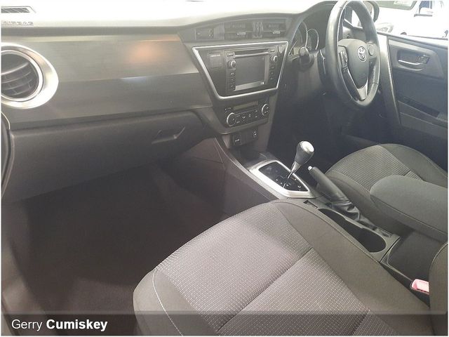 Image for 2013 Toyota Auris 1.4 D-4D LUNA Automatic