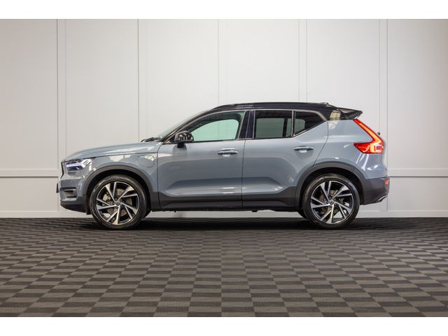 Image for 2020 Volvo XC40 T5 R-Design