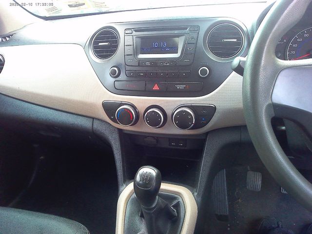 Image for 2014 Hyundai i10 MANUAL CLASSIC 4DR