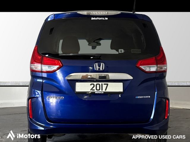 Image for 2017 Honda Freed Hybrid 6 seater AUTOMATIC