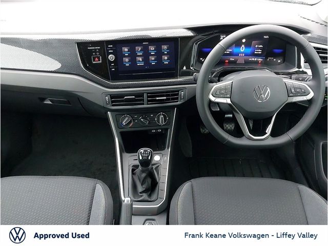 Image for 2025 Volkswagen Taigo EDITION 75 1.0TSI 95BHP *REFLEX SILVER METALLIC* *DELIVERY KMS* *252D REG* *BIG SAVINGS VS NEW CAR* *WHILE STOCKS LAST* *PCP 3 YRS FROM €261PM*