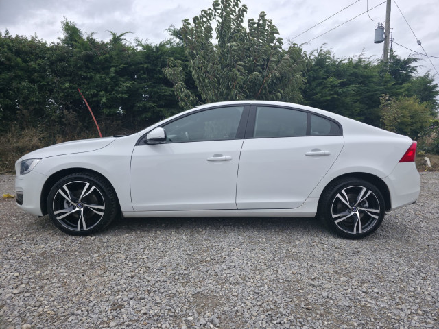 Image for 2017 Volvo S60 LDA FD4204T