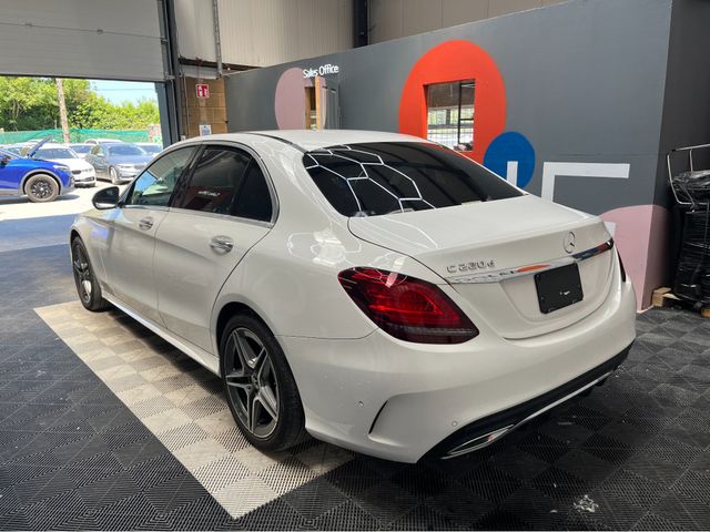 Image for 2020 Mercedes-Benz C Class €27950 2020 MERCEDES-BENZ C220D LAUREUS EDITION SPORTS P 2.0 AUTOMATIC / CRUISE CONTROL / 360° CAMERA / ELECTRIC MEMORY & HEATED SEATS / PADDLE SHIFTERS / AMBIENT LIGHTS AND MORE