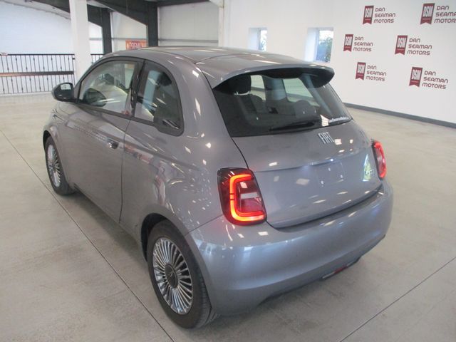 Image for 2025 Fiat 500e ICON