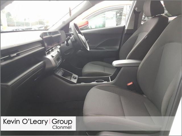 Image for 2023 Hyundai Kona 1.6 HYBRID Signature Auto