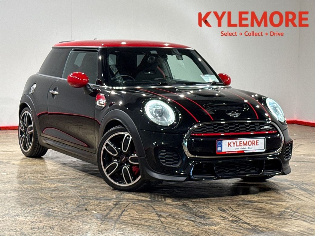 Image for 2015 Mini Cooper JOHN COOPER WORKS - 2.0 AUTOMATIC - UPGRADED FACTORY ALLOYS - BLACK/RED TWO TONE - HALF LEATHER - HEATED SEATS - REAR CAMERA