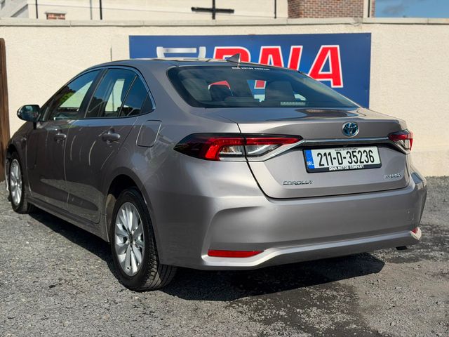 Image for 2021 Toyota Corolla 1.8 Hybrid Luna Saloon