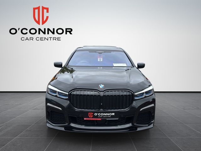 Image for 2020 BMW 7 Series 🔥 BMW 745e M SPORT 🔥 BLACK METALLIC | PLUG-IN HYBRID | LUXURY SALOON Finished in stunning Black Metallic with a premium black leather interior, this BMW 745e M Sport is luxury motoring at its fi