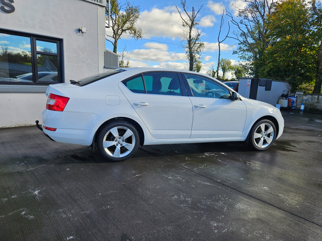 Image for 2015 Skoda Octavia Elegance 1.6tdi 105HP 4DR