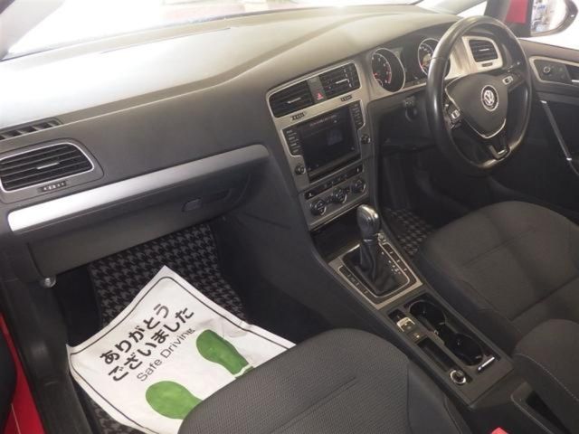 Image for 2017 Volkswagen Golf FACTORY ALLOY WHEELS - REVERSE CAMERA - PADDLE SHIFT - CRUISE CONTROL