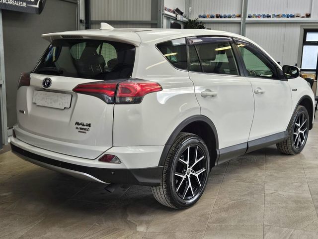 Image for 2016 Toyota Rav4 2.5 HYBRID 2WD LUNA SPORT