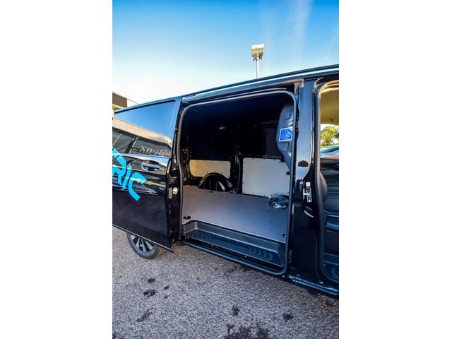 Image for 2025 Mercedes-Benz Vito 