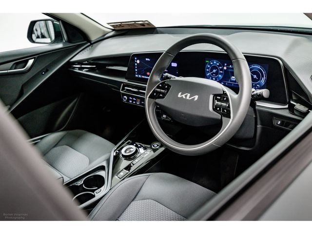 Image for 2025 Kia Niro Niro 2 64.8kWh Auto 200HP