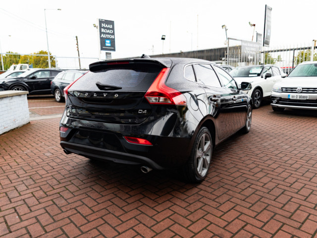 Image for 2016 Volvo V40 2016 VOLVO V40