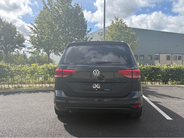 Image for 2016 Volkswagen Touran SE 1.6 DIESEL MANUAL *NEW TIMING BELT