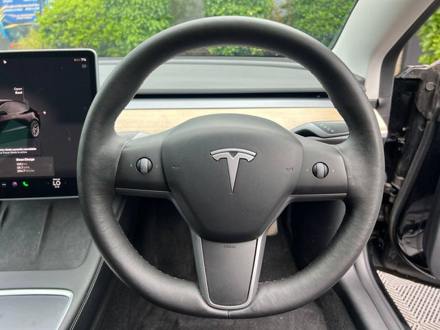 Image for 2022 Tesla Model 3 LONG RANGE 78.8KWH // PAN ROOF // AUTOPILOT // 5 LEATHER HEATED SEATS