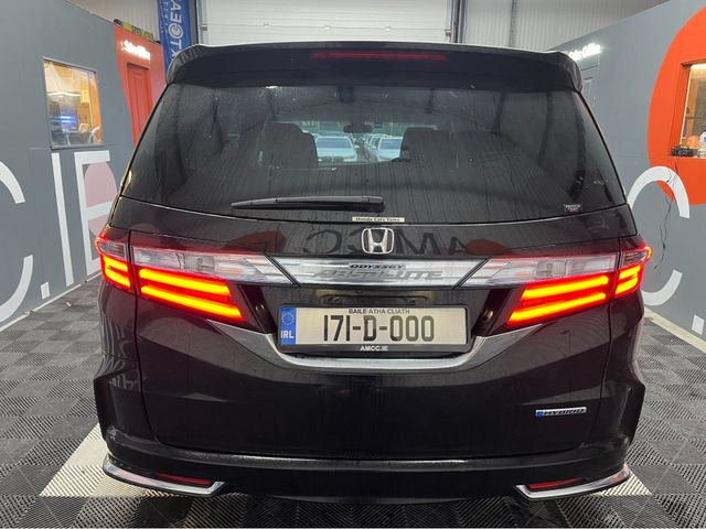 Image for 2017 Honda Odyssey 2017 HONDA ODYSSEY 7 SEATS 2.0 AUTOMATIC / CRUISE CONTROL / 360° PARKING CAMERA / ELECTRIC SEATS / AUTOMATIC DOORS