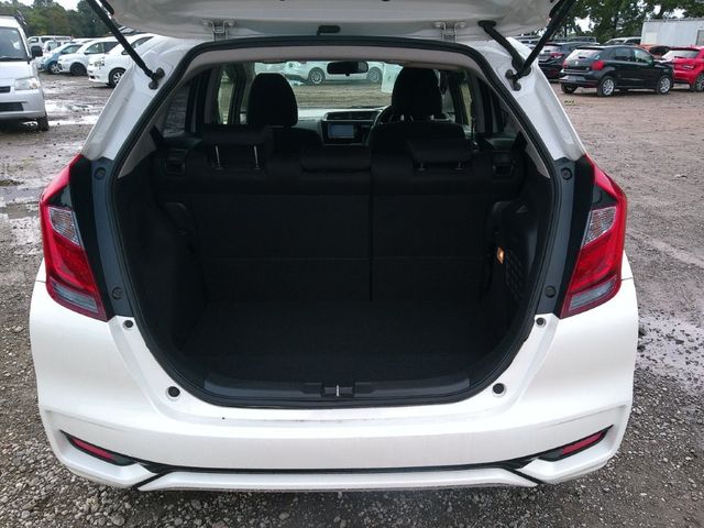 Image for 2018 Honda Fit Hybrid