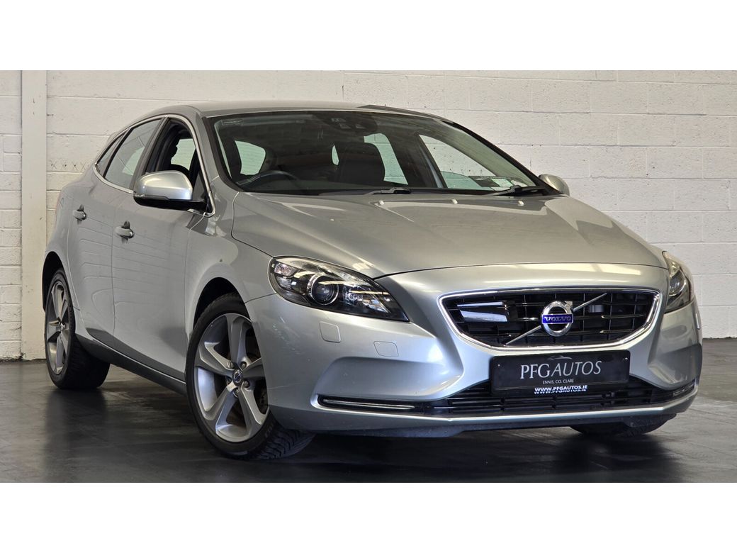 Image for 2014 Volvo V40 1.6 T4 180PS R-DESIGN POWERSHIFT DCT