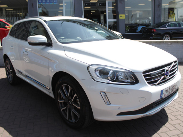 Image for 2017 Volvo XC60 2.0D4 INSCRIPTION 5DR ESTATE AUTO WITH PANORAMIC SUNROOF // HUGE SPEC // 1 OWNER CAR // AS NEW CONDITION THROUGHOUT // BUY WITH CONFIDENCE AA AND SIMI APPROVED DEALER 2026 // FINANCE ARRANGED //