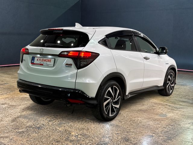 Image for 2018 Honda Vezel 1.5 HYBRID AUTOMATIC - RS EDITION - BLACK HALF LEATHER - FACTORY ALLOYS - PADDLE SHIFT - CRUISE CONTROL - HEATED SEAT - REAR CAMERA