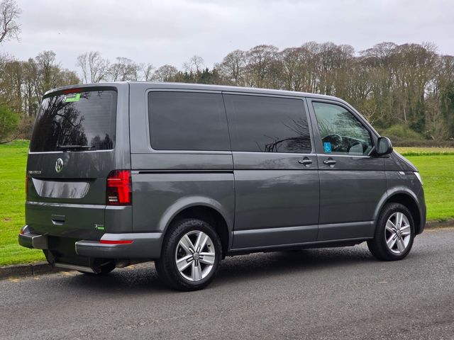 Image for 2024 Volkswagen Transporter SHUTTLE SE TDI