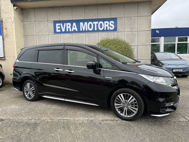 Image for 2018 Honda Odyssey ABSOLUTE 7 SEATER AUTOMATIC HYBRID 2.0 PETROL //POWER SLIDING REAR DOORS//HEATED ELECTRIC SEATS//KEYLESS ENTRY// 