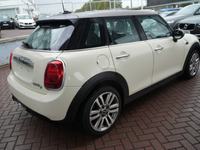 Image for 2016 Mini Cooper D 1.5D COOPER SPORT 5DR HATCHBACK AUTOMATIC // STUNNING LOOKING CAR // BUY WITH CONFIDENCE AA AND SIMI APPROVED DEALER 2026 // FINANCE ARRANGED // ALL TRADE INS WELCOME //