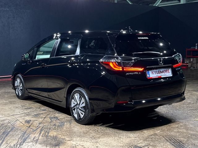 Image for 2021 Honda Shuttle HYBRID 1.5L AUTOMATIC - REVERSE CAMERA - CRUISE CONTROL - HALF BLACK LEATHER HEATED SEATS