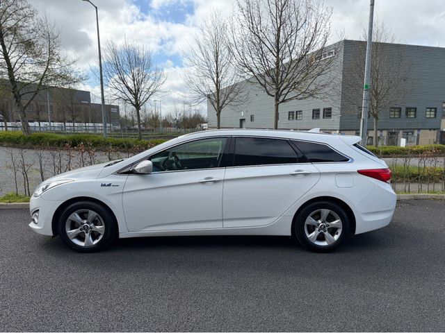 Image for 2015 Hyundai i40 1.7 CRDI STYLE BLUE DRIVE 5DR *NEW NCT*