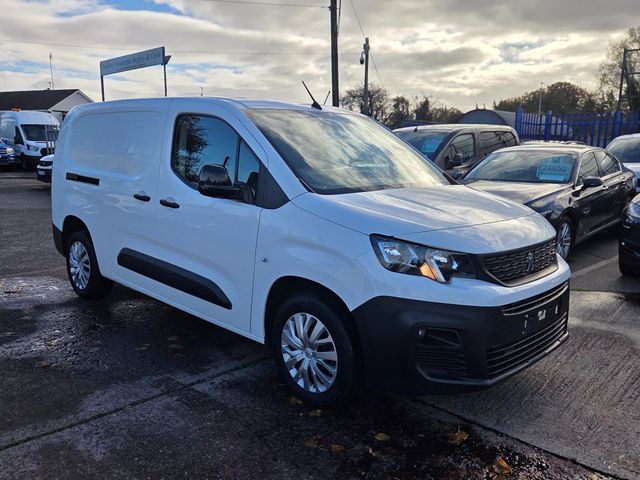 Image for 2022 Peugeot Partner BLUEHDI PROFESSIONAL PREMIUM L2