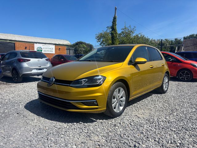 Image for 2017 Volkswagen Golf 