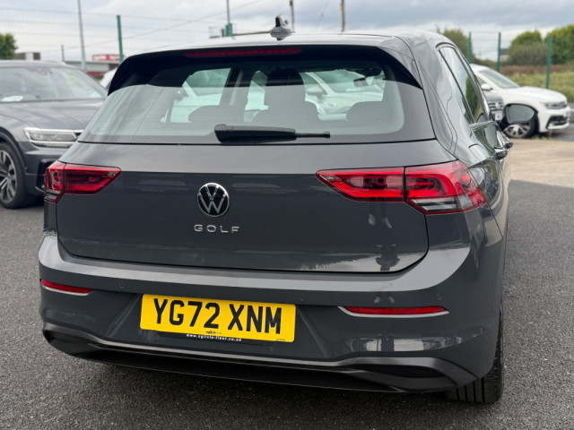Image for 2022 Volkswagen Golf LIFE TDI