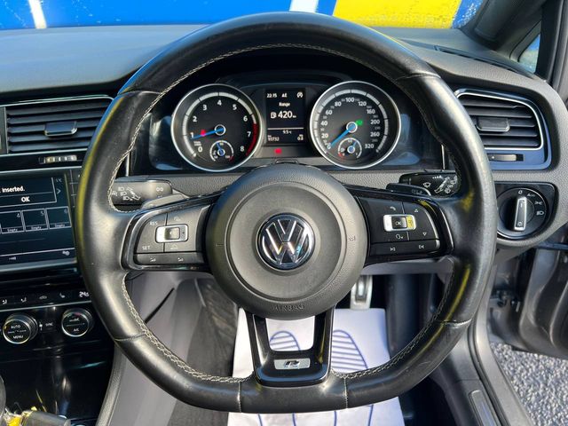 Image for 2015 Volkswagen Golf R 4MOTION 2.0 TSI AUTO // SERVICE HISTORY // RARE LIMESTONE GREY COLOUR // 18" CADIZ ALLOYS // RACE MODE/LAP TIMER