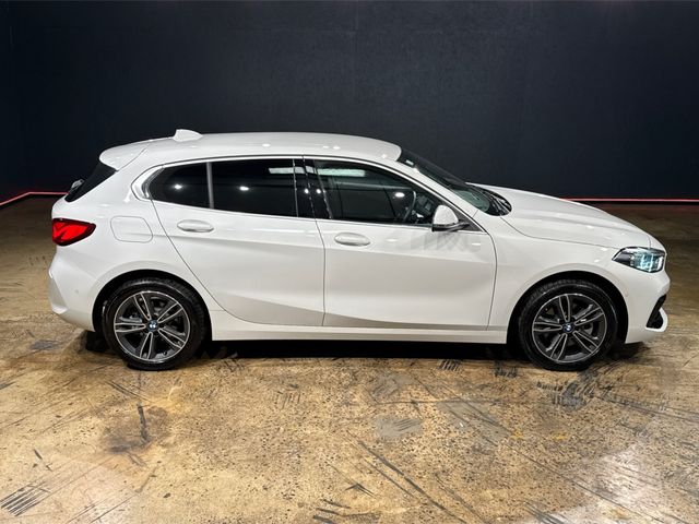 Image for 2024 BMW 1 Series ONLY 686KM - 1.5 AUTOMATIC - FACTORY ALLOYS - CRUISE CONTROL - REVERSE CAMERA