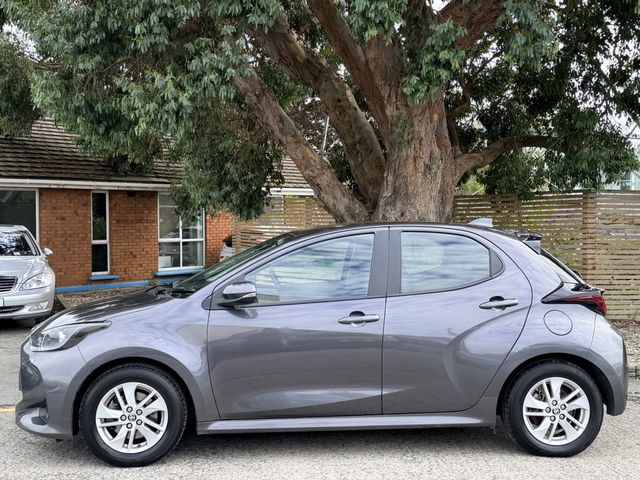 Image for 2024 Toyota Yaris Hybrid 1.5 Luna