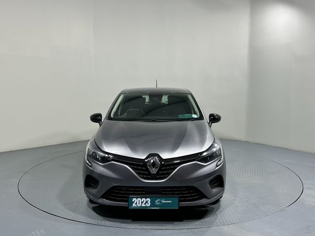 Image for 2023 Renault Clio Equilibre 1.0 Petrol 231