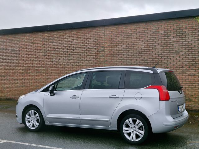 Image for 2014 Peugeot 5008 FAMILY-STYLE 1.6 HDI 7 SEATER