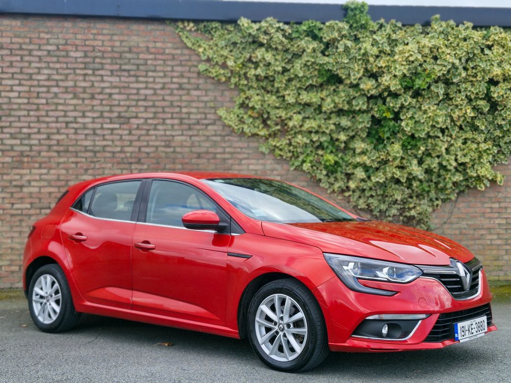 Image for 2019 Renault Megane PLAY TCE 140 FINANCE AVAILABLE