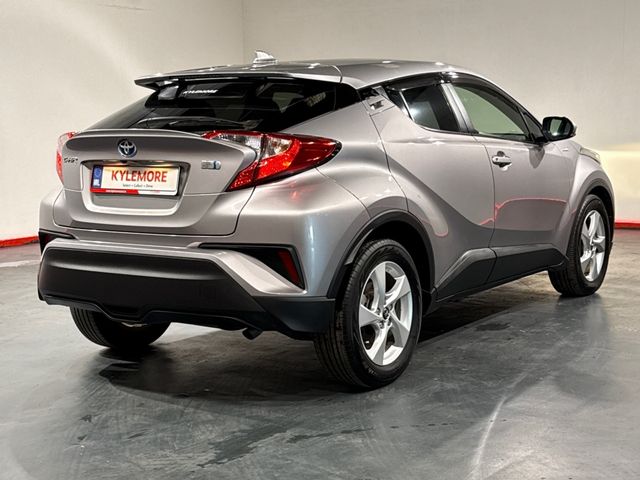 Image for 2017 Toyota C-HR 1.8 HYBRID AUTOMATIC SUV - FACTORY ALLOYS - CRUISE CONTROL - REAR CAMERA