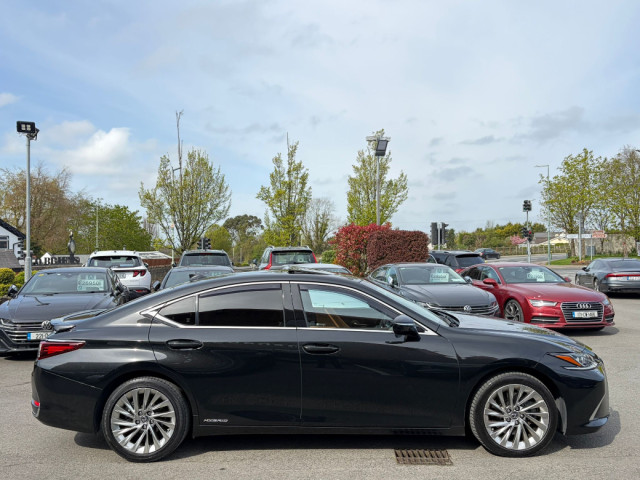 Image for 2019 Lexus ES 300h 300H Premium 4DR Auto *Low Mileage*