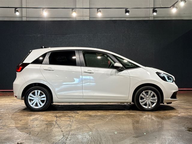 Image for 2024 Honda Fit NEW MODEL - LOW MILEAGE - E HEV HYBRID AUTOMATIC - REVERSE CAMERA - CRUISE CONTROL 