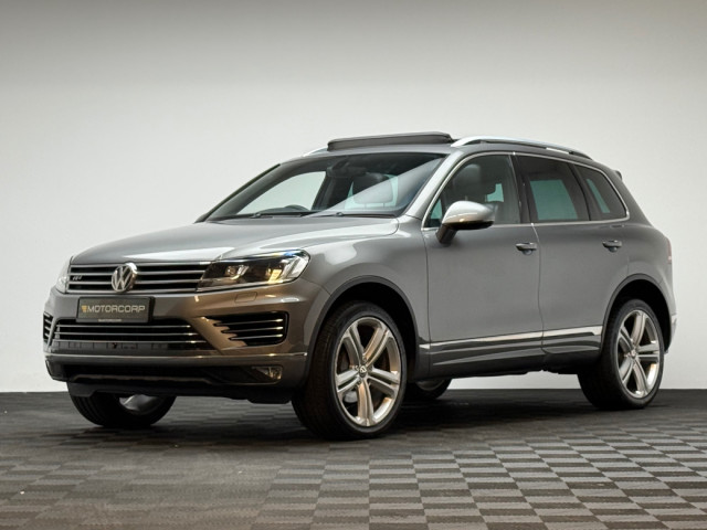 Image for 2017 Volkswagen Touareg R-LINE PLUS 2 SEATER *PAN ROOF*