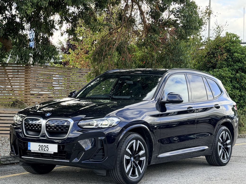 Image for 2025 BMW iX3 M SPORT.2 KEYS. SUNROOF AND DUAL PAN ROOF