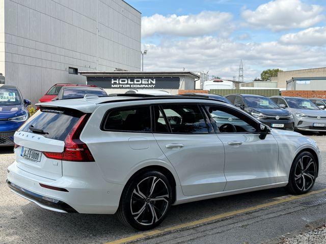 Image for 2022 Volvo V60 RECHARGE. T6. ULTIMATE. AWD