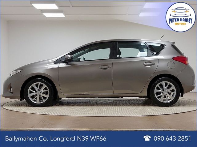 Image for 2014 Toyota Auris 1.4 D-4D AURA