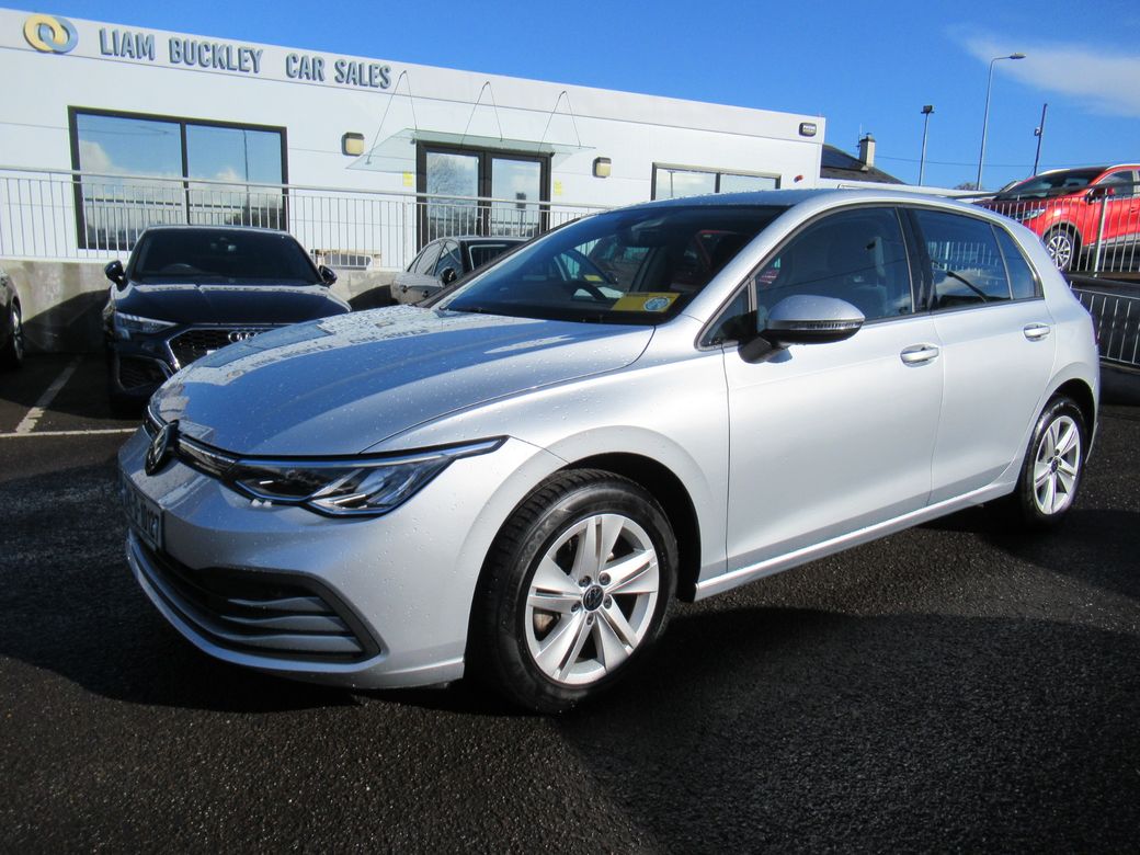 Image for 2024 Volkswagen Golf Life 2.0 TDI 115HP 5DR